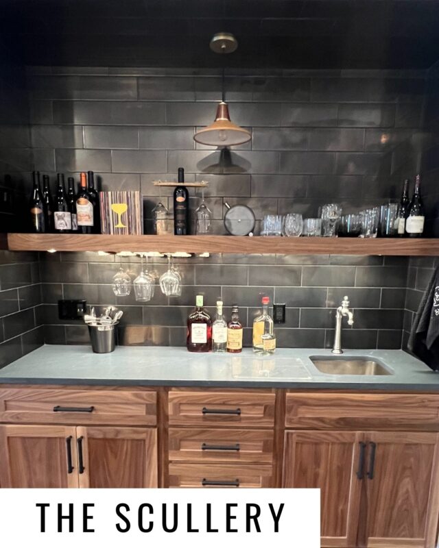 The scullery is having a thoughtful return—and for good reason.
As Martha Stewart recently noted, what was once a historic feature of well-designed homes is reemerging not as a status symbol, but as a functional extension of the kitchen—one that supports real living while keeping the main space calm and composed.

At Any Season Design Build, we believe the best homes honor where they came from while evolving for how we live today. Preserving architectural intent—while reimagining it for modern life—is what gives a home longevity, not trends.

Sometimes, looking back is exactly how you design forward.

🔗 Martha Stewart on the return of the scullery:
https://www.facebook.com/marthastewart/posts/while-formerly-considered-a-sign-of-wealth-having-a-scullery-today-isnt-as-much-/1397073555107886/
#AnySeasonDesignBuild #SculleryKitchen #HistoricHomes #TimelessDesign #KitchenDesign #ThoughtfulArchitecture #NewEnglandHomes